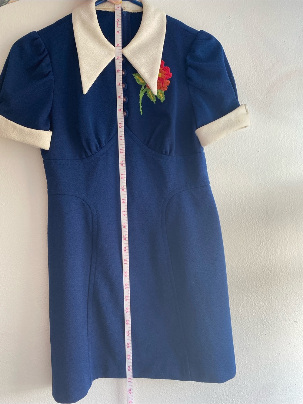 Rare Vintage 1970s Union Made Embroidered  Navy Blue Collared Cuffed Dress - Picture 10 of 10
